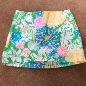 Lilly Pulitzer Girls 12 Skort Hibiscus Stroll
